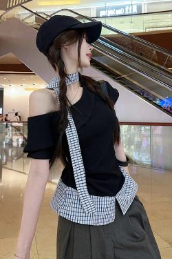 Plus Size Off-Shoulder Short Sleeve T-Shirt for Women, Summer Spliced Faux Two-Piece Top, Sweet and Spicy Slim Fit Style