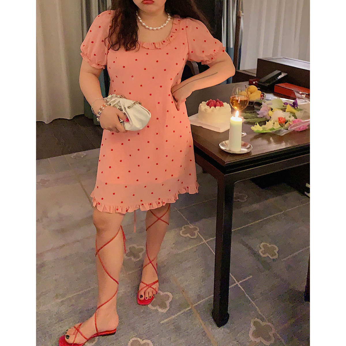 Plus Size Pink Embroidered Square-Neck Dress for Women - Summer 2025, Waist-Cinching, Slimming, Floral Style Plus Size Pink Embroidered Square-Neck Dress for Women - Summer 2025, Waist-Cinching, Slimming, Floral Style