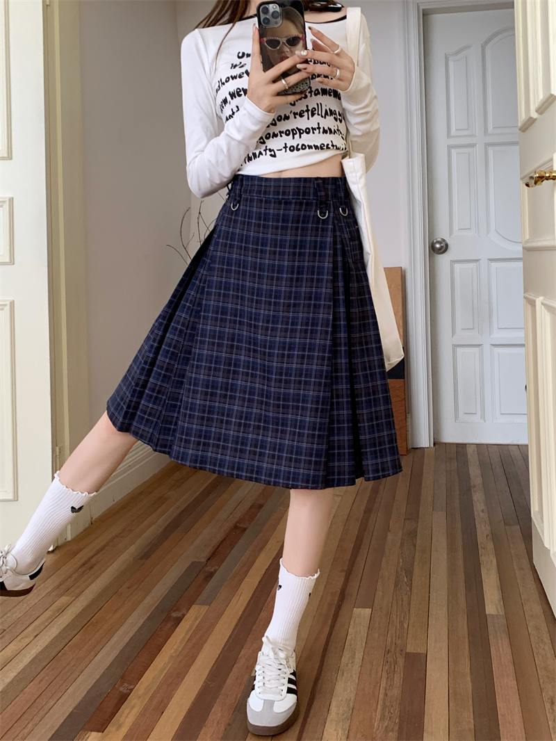 Plus Size Plaid A-Line Skirt for Women, High-Waisted Checkered Skirt, Autumn College Style, Slimming Mid-Length Fashion Plus Size Plaid A-Line Skirt for Women, High-Waisted Checkered Skirt, Autumn College Style, Slimming Mid-Length Fashion