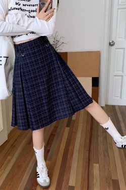 Plus Size Plaid A-Line Skirt for Women, High-Waisted Checkered Skirt, Autumn College Style, Slimming Mid-Length Fashion