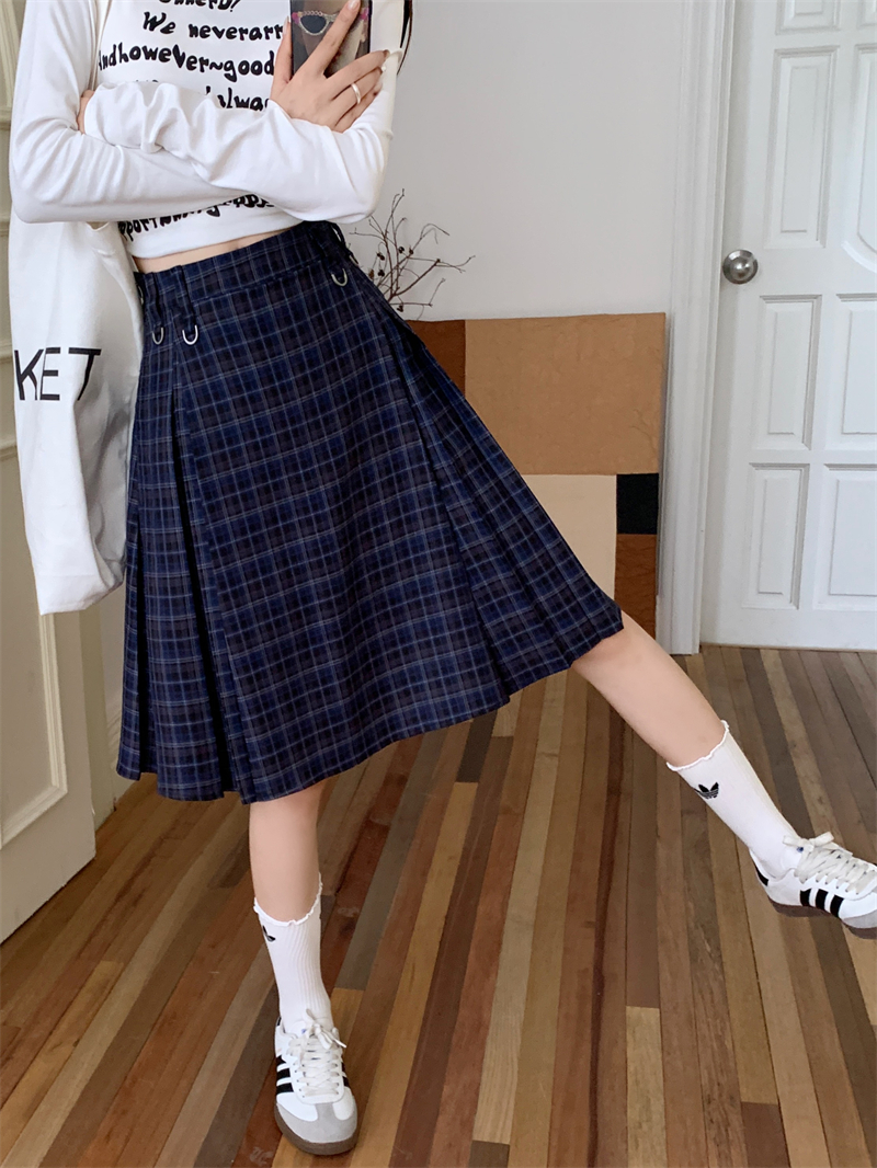 Plus Size Plaid A-Line Skirt for Women, High-Waisted Checkered Skirt, Autumn College Style, Slimming Mid-Length Fashion Plus Size Plaid A-Line Skirt for Women, High-Waisted Checkered Skirt, Autumn College Style, Slimming Mid-Length Fashion