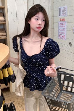 Plus Size Polka Dot U-Neck Bubble Short Sleeve Shirt for Women - Summer Sweet Spicy Tummy-Covering Top, Trendy and Unique Design