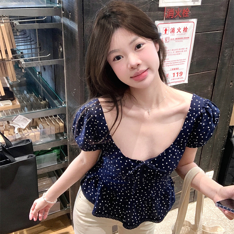 Plus Size Polka Dot U-Neck Bubble Short Sleeve Shirt for Women - Summer Sweet Spicy Tummy-Covering Top, Trendy and Unique Design Plus Size Polka Dot U-Neck Bubble Short Sleeve Shirt for Women - Summer Sweet Spicy Tummy-Covering Top, Trendy and Unique Design