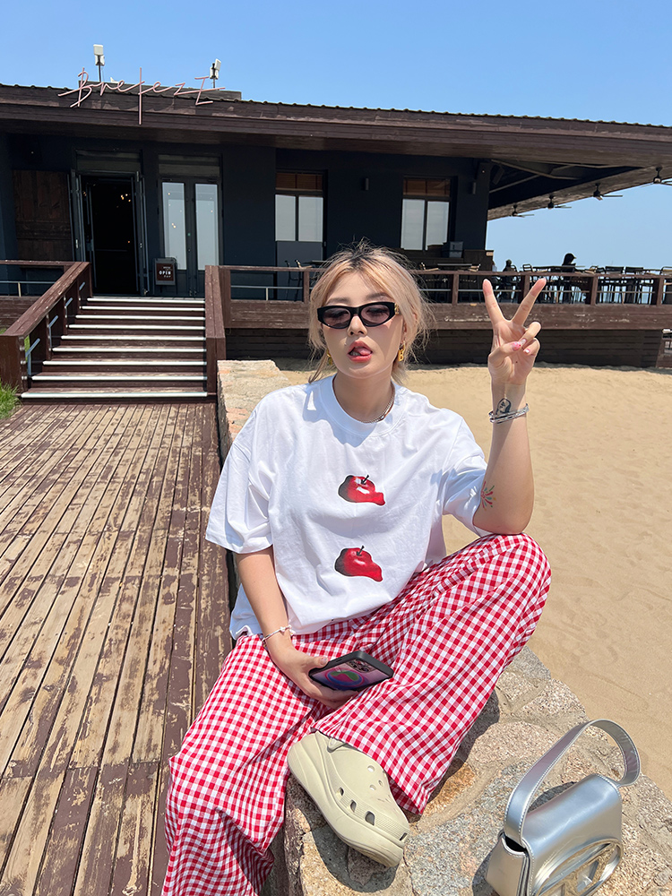 Plus Size Red Plaid Loose Long Pants – Versatile Casual Summer Trousers for Y2K and 90s Inspired Style Plus Size Red Plaid Loose Long Pants – Versatile Casual Summer Trousers for Y2K and 90s Inspired Style