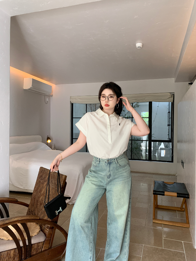 Plus Size Relaxed Old Money Style Short Sleeve Shirt with Flutter Sleeves for High-Ranking Female Protagonists Plus Size Relaxed Old Money Style Short Sleeve Shirt with Flutter Sleeves for High-Ranking Female Protagonists