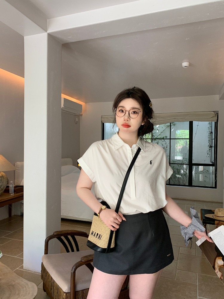 Plus Size Relaxed Old Money Style Short Sleeve Shirt with Flutter Sleeves for High-Ranking Female Protagonists Plus Size Relaxed Old Money Style Short Sleeve Shirt with Flutter Sleeves for High-Ranking Female Protagonists