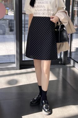 Plus Size Retro Black Polka Dot Half Skirt for Women, Summer A-Line Umbrella Skirt, Petite Bodycon Midi Style