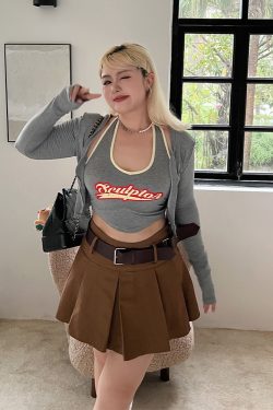 Plus Size Retro Coffee Color Pleated A-Line Mini Skirt - American Style College Fashion, Solid Color, Slim Fit