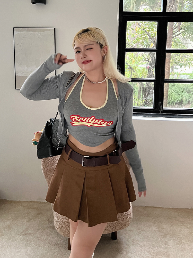 Plus Size Retro Coffee Color Pleated A-Line Mini Skirt - American Style College Fashion, Solid Color, Slim Fit Plus Size Retro Coffee Color Pleated A-Line Mini Skirt - American Style College Fashion, Solid Color, Slim Fit