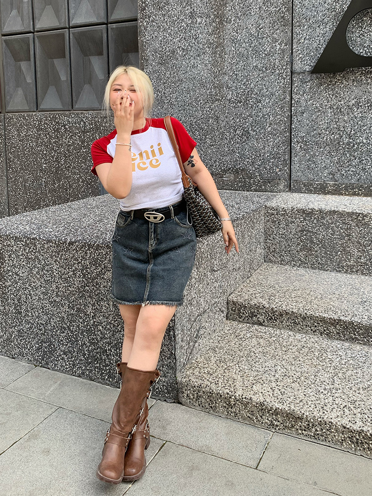 Plus Size Retro Color Block Letter Print Drawstring T-Shirt Top for Women - Slimming Shoulder Design, Casual Y2K Style Plus Size Retro Color Block Letter Print Drawstring T-Shirt Top for Women - Slimming Shoulder Design, Casual Y2K Style