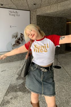 Plus Size Retro Color Block Letter Print Drawstring T-Shirt Top for Women - Slimming Shoulder Design, Casual Y2K Style