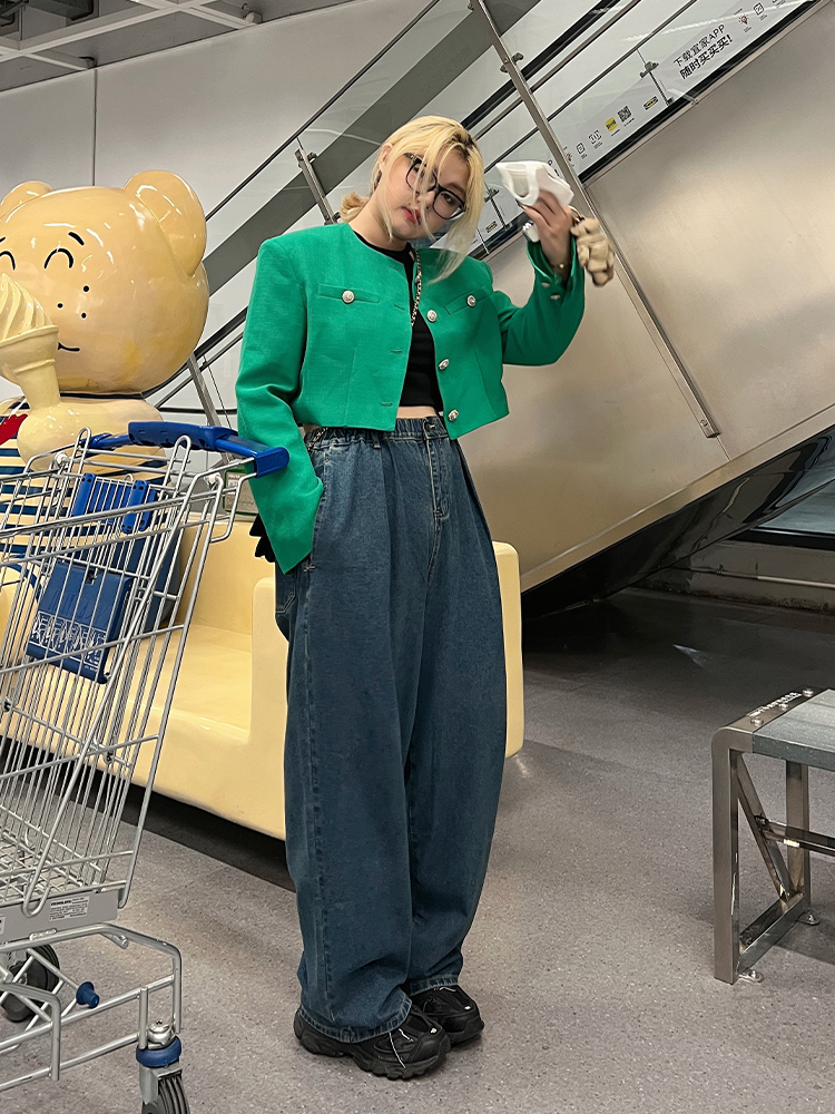 Plus Size Retro High-Waisted Button Straight-Leg Wide-Leg Pants - Casual Slimming Women's Jeans for Y2K and Vintage Style Plus Size Retro High-Waisted Button Straight-Leg Wide-Leg Pants - Casual Slimming Women's Jeans for Y2K and Vintage Style