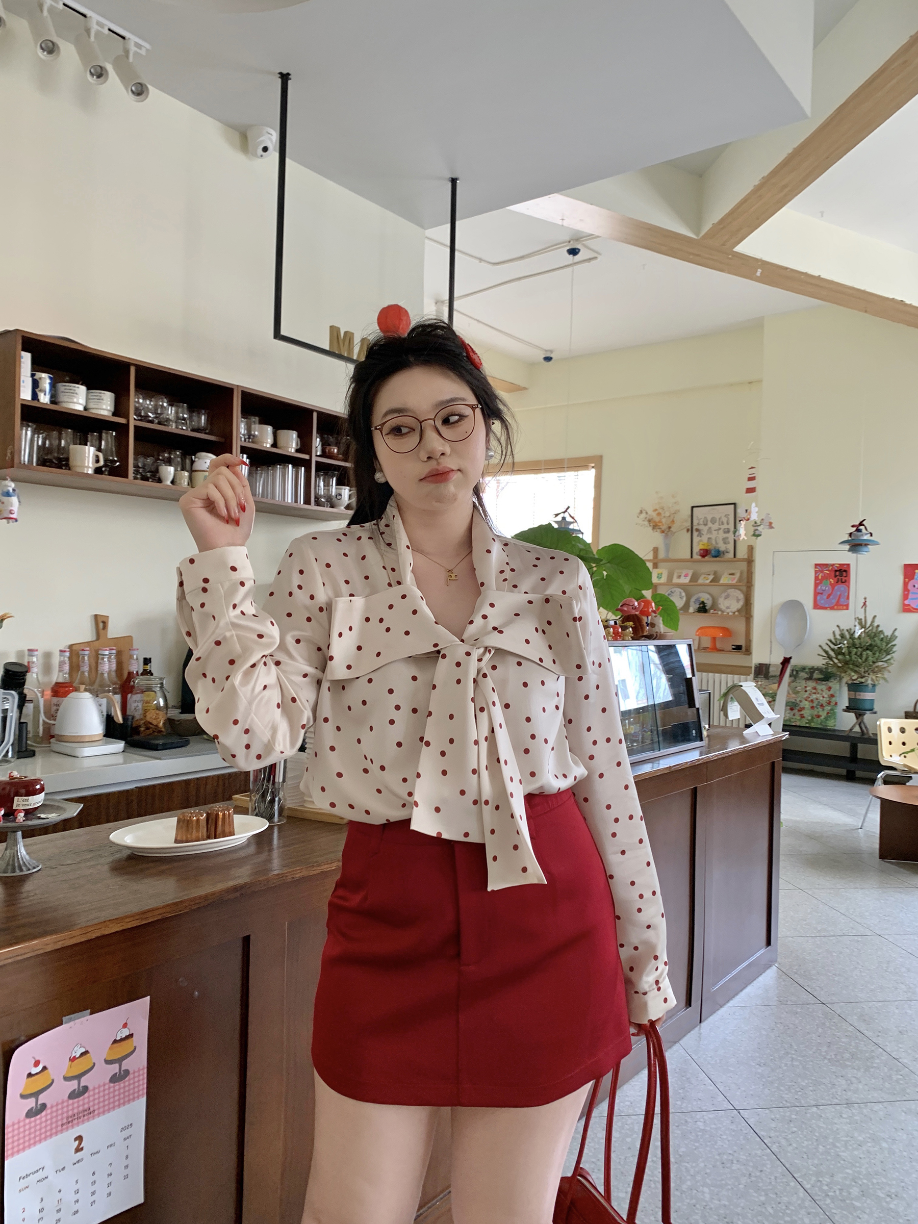 Plus Size Retro Red Polka Dot Shirt with Bow Tie - Hong Kong Style Holiday Top for Chubby Girls, Vintage 90s Fashion Plus Size Retro Red Polka Dot Shirt with Bow Tie - Hong Kong Style Holiday Top for Chubby Girls, Vintage 90s Fashion