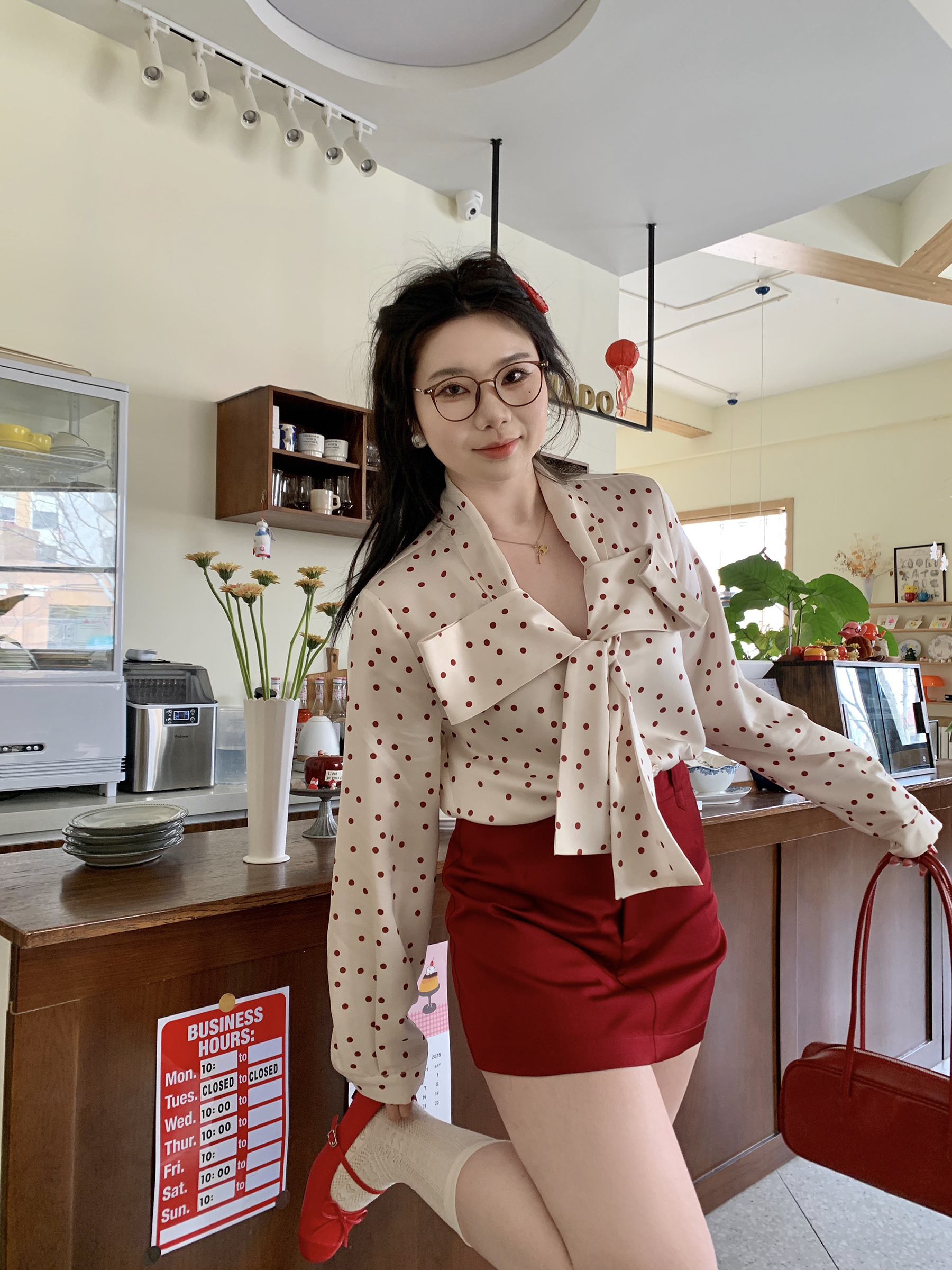 Plus Size Retro Red Polka Dot Shirt with Bow Tie - Hong Kong Style Holiday Top for Chubby Girls, Vintage 90s Fashion Plus Size Retro Red Polka Dot Shirt with Bow Tie - Hong Kong Style Holiday Top for Chubby Girls, Vintage 90s Fashion