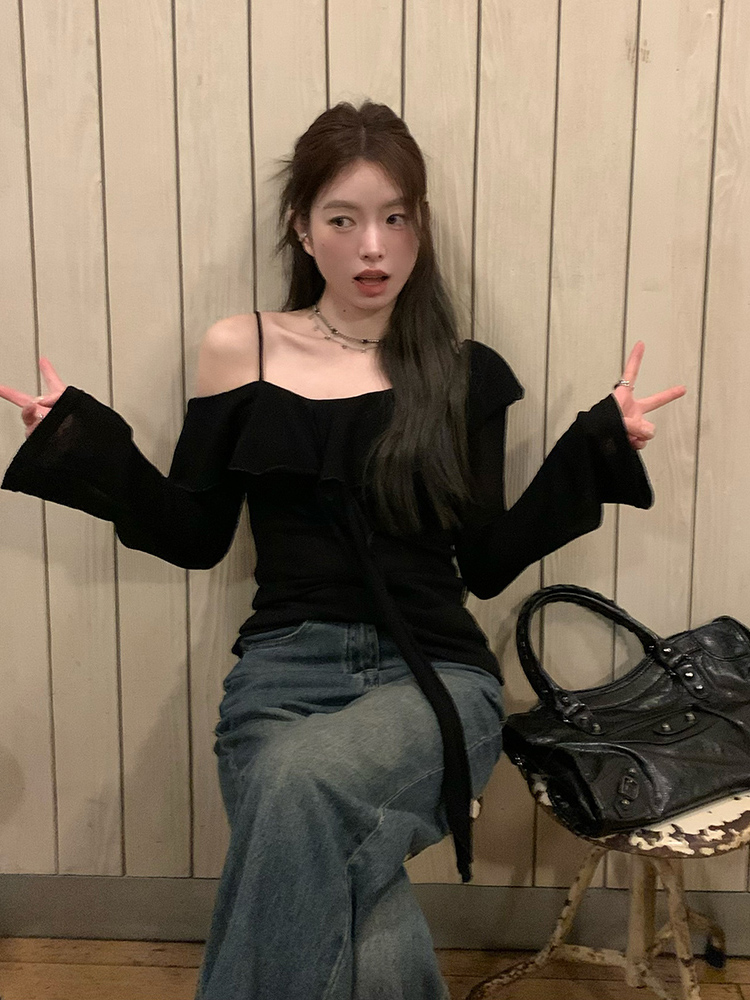 Plus Size Ruffled Off-Shoulder Long Sleeve T-Shirt for Women - Autumn Spicy Girl Design, Unique Camisole Base Top Plus Size Ruffled Off-Shoulder Long Sleeve T-Shirt for Women - Autumn Spicy Girl Design, Unique Camisole Base Top