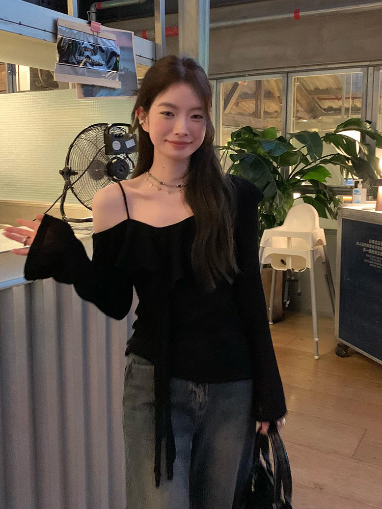 Plus Size Ruffled Off-Shoulder Long Sleeve T-Shirt for Women - Autumn Spicy Girl Design, Unique Camisole Base Top Plus Size Ruffled Off-Shoulder Long Sleeve T-Shirt for Women - Autumn Spicy Girl Design, Unique Camisole Base Top