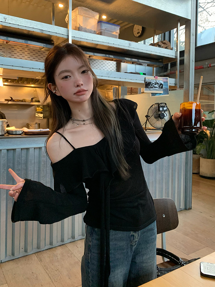 Plus Size Ruffled Off-Shoulder Long Sleeve T-Shirt for Women - Autumn Spicy Girl Design, Unique Camisole Base Top Plus Size Ruffled Off-Shoulder Long Sleeve T-Shirt for Women - Autumn Spicy Girl Design, Unique Camisole Base Top