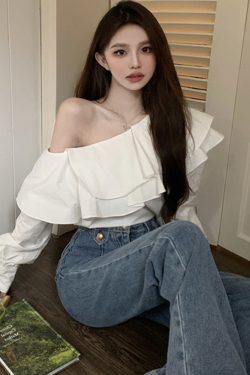 Plus Size Ruffled Off-Shoulder Long Sleeve White Top for Women, Autumn French Style, Flattering Design for Curvy Figures