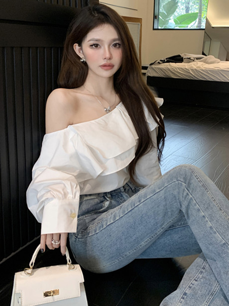 Plus Size Ruffled Off-Shoulder Long Sleeve White Top for Women, Autumn French Style, Flattering Design for Curvy Figures Plus Size Ruffled Off-Shoulder Long Sleeve White Top for Women, Autumn French Style, Flattering Design for Curvy Figures