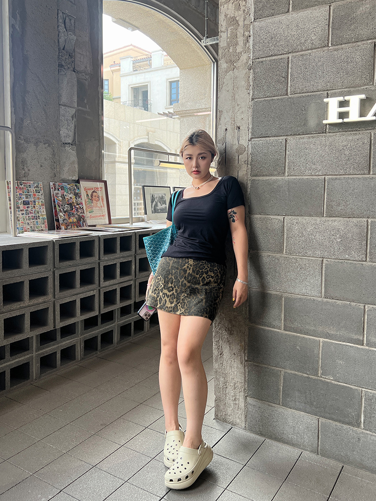 Plus Size Sexy Leopard Print Bodycon Mini Skirt - High Waist Slimming Design for Hot Girl Style - Trendy Y2K Fashion Plus Size Sexy Leopard Print Bodycon Mini Skirt - High Waist Slimming Design for Hot Girl Style - Trendy Y2K Fashion
