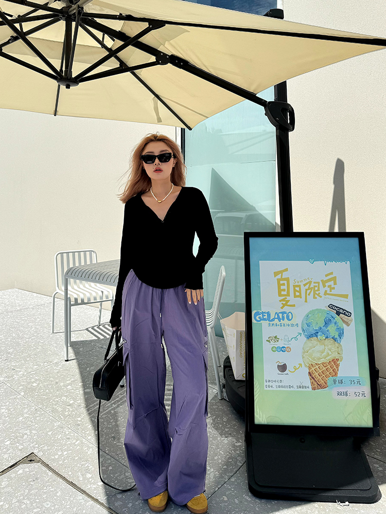 Plus Size Simple Black V-Neck T-Shirt - Comfortable Stretch Basic Top for Spring - Versatile Everyday Wear Plus Size Simple Black V-Neck T-Shirt - Comfortable Stretch Basic Top for Spring - Versatile Everyday Wear