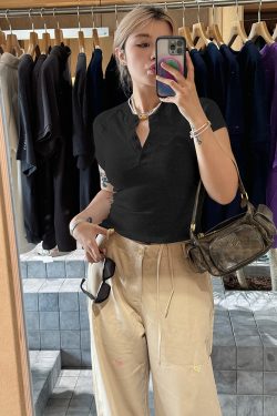 Plus-Size Slim-Fit Summer Top for Curvy Girls, Trendy Button Detail Tee, Casual Fashion Essential