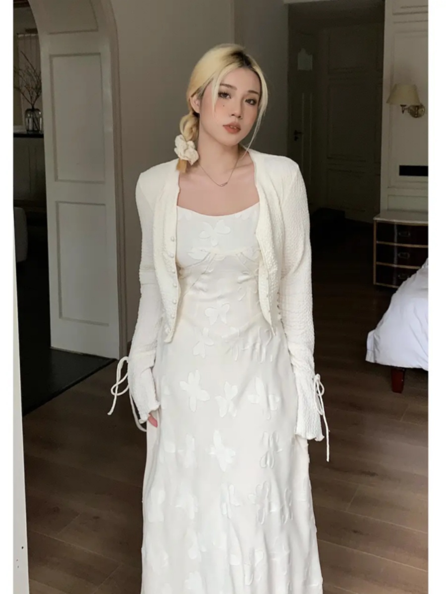 Plus-Size Slimming Two-Piece Set: Women's Summer Cardigan and Sleeveless Camisole Dress, French Sweet & Spicy Style Plus-Size Slimming Two-Piece Set: Women's Summer Cardigan and Sleeveless Camisole Dress, French Sweet & Spicy Style