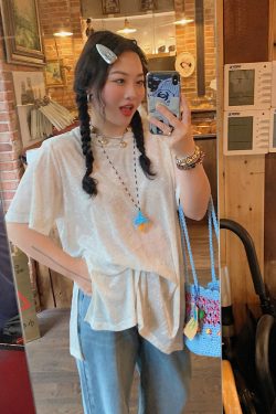 Plus Size Slit Diamond T-Shirt for Women - Short Sleeve White Top, 2025 Spring/Summer Fashion for Curvy Figures, Trendy Style