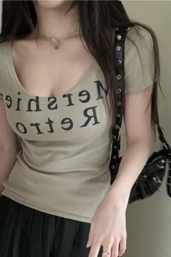 Plus-Size Spicy Girl U-Neck Short Sleeve T-Shirt for Women - Summer American Style, Slim Fit, Flattering Belly Design, Trendy Fashion