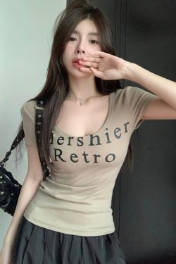 Plus-Size Spicy Girl U-Neck Short Sleeve T-Shirt for Women - Summer American Style, Slim Fit, Flattering Belly Design, Trendy Fashion