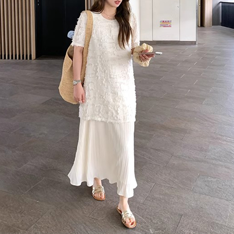 Plus Size Spliced Chiffon Loose Dress for Women, French Style Short Sleeve, Flattering Fit, Hides Belly, Elegant Casual Wear Plus Size Spliced Chiffon Loose Dress for Women, French Style Short Sleeve, Flattering Fit, Hides Belly, Elegant Casual Wear