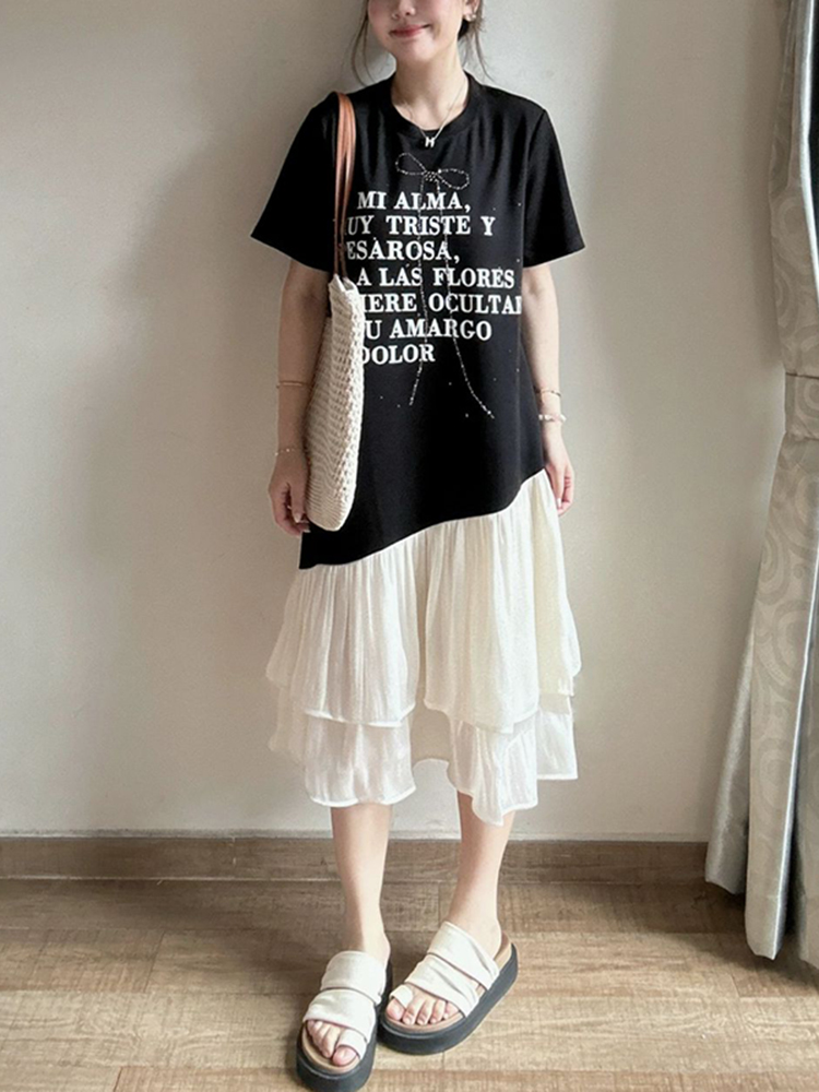 Plus Size Spliced Fake Two-Piece Dress for Women, Flattering Loose Fit, Stylish Design, Hides Belly, Perfect for Curvy Figures Plus Size Spliced Fake Two-Piece Dress for Women, Flattering Loose Fit, Stylish Design, Hides Belly, Perfect for Curvy Figures