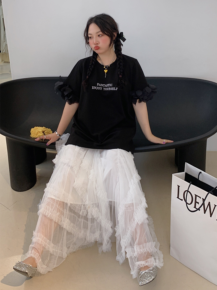 Plus Size Split Short Sleeve T-Shirt for Women - Trendy White Summer Top, Fashionable Niche Design for 2025 Plus Size Split Short Sleeve T-Shirt for Women - Trendy White Summer Top, Fashionable Niche Design for 2025