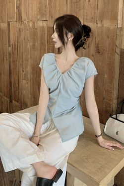 Plus Size Split V-Neck Short Sleeve Shirt for Women - Summer French Style, Waist-Cinching Pleated Elegant Top