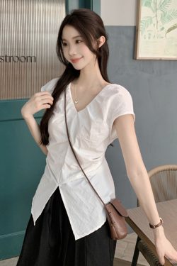 Plus Size Split V-Neck Short Sleeve Shirt for Women - Summer French Style, Waist-Cinching Pleated Elegant Top