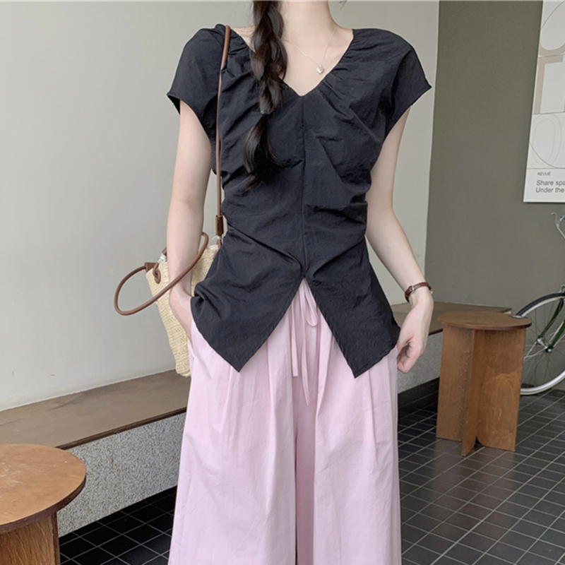 Plus Size Split V-Neck Short Sleeve Shirt for Women - Summer French Style, Waist-Cinching Pleated Elegant Top Plus Size Split V-Neck Short Sleeve Shirt for Women - Summer French Style, Waist-Cinching Pleated Elegant Top