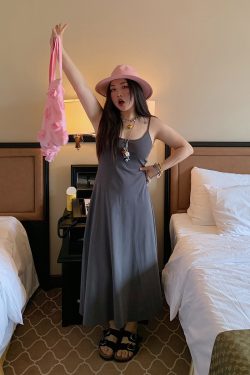 Plus Size Strap Dress for Women - 2025 New Summer Slimming Belly Covering Fashion, Ideal for Casual Outings and Y2K Style