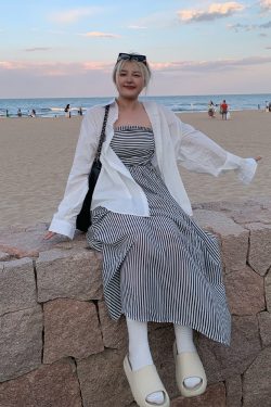 Plus Size Striped Strapless Dress for Curvy Figures - Gentle Temperament Beach Vacation Style, Super Stylish Summer Dress