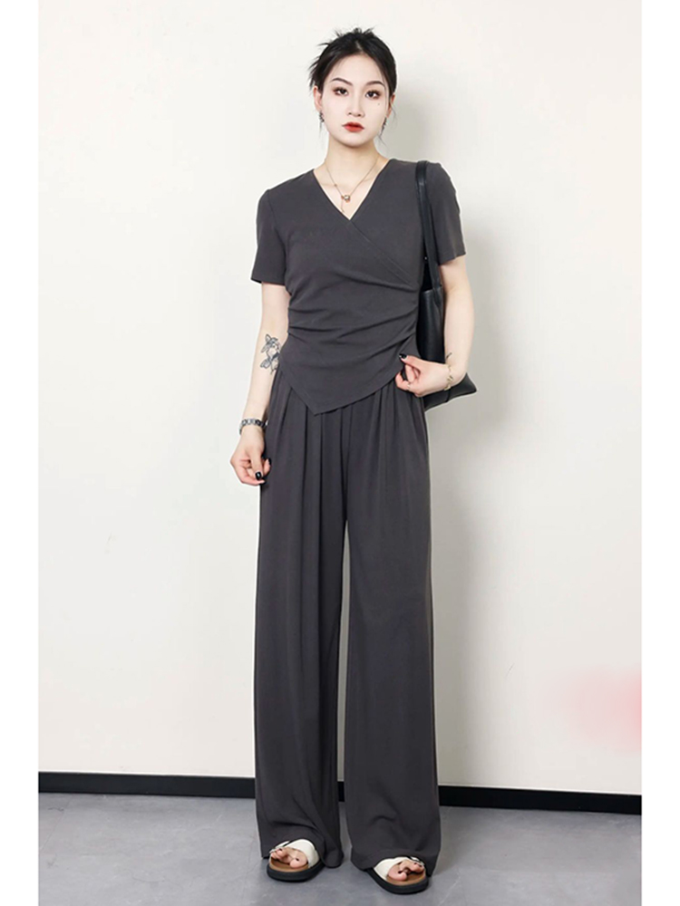 Plus Size Summer Casual Set for Women - Slimming Waist Short Sleeve T-Shirt and Wide Leg Pants - Trendy Lightweight Outfit Plus Size Summer Casual Set for Women - Slimming Waist Short Sleeve T-Shirt and Wide Leg Pants - Trendy Lightweight Outfit