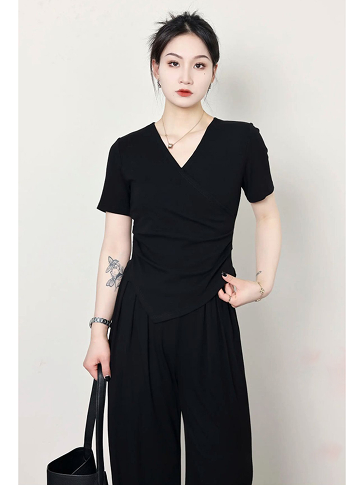 Plus Size Summer Casual Set for Women - Slimming Waist Short Sleeve T-Shirt and Wide Leg Pants - Trendy Lightweight Outfit Plus Size Summer Casual Set for Women - Slimming Waist Short Sleeve T-Shirt and Wide Leg Pants - Trendy Lightweight Outfit