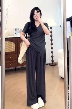 Plus Size Summer Casual Two-Piece Set for Women - Flattering Top & Wide-Leg Pants - Comfortable Relaxed Outfit