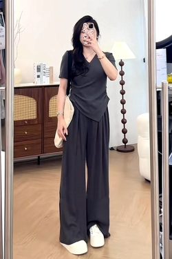 Plus Size Summer Casual Two-Piece Set for Women - Flattering Top & Wide-Leg Pants - Comfortable Relaxed Outfit