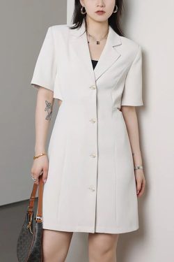 Plus-Size Summer Dress for Curvy Women, Waist-Revealing Design, Chic French Style, Available in Long and Short Lengths