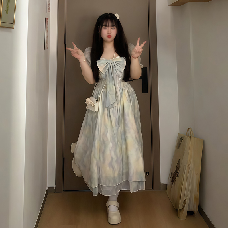 Plus-Size Summer Floral Water Wave Dress for Women, French Style Flattering Waist Fairy Dress, Elegant Blue 90s Inspired Fashion Plus-Size Summer Floral Water Wave Dress for Women, French Style Flattering Waist Fairy Dress, Elegant Blue 90s Inspired Fashion