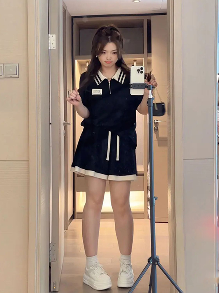 Plus Size Summer Leisure Sports Outfit for Women, Slimming Polo Collar Top and Shorts, Youthful Fashionable Two-Piece Set Plus Size Summer Leisure Sports Outfit for Women, Slimming Polo Collar Top and Shorts, Youthful Fashionable Two-Piece Set