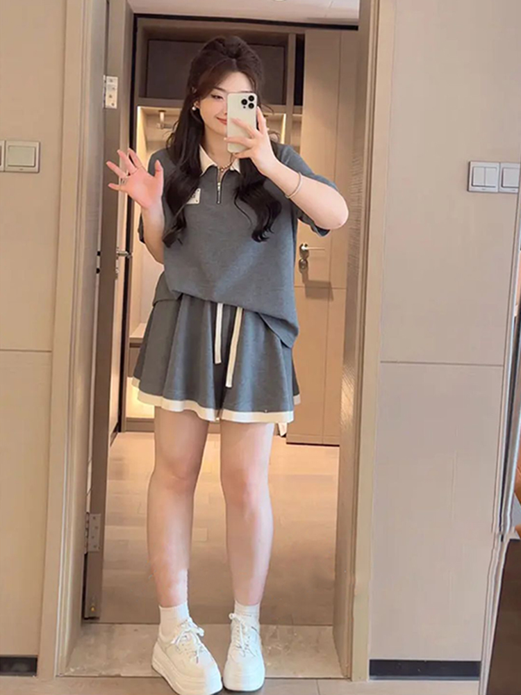 Plus Size Summer Leisure Sports Outfit for Women, Slimming Polo Collar Top and Shorts, Youthful Fashionable Two-Piece Set Plus Size Summer Leisure Sports Outfit for Women, Slimming Polo Collar Top and Shorts, Youthful Fashionable Two-Piece Set