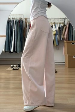 Plus-Size Summer Loose Wide-Leg Scythe Pants, Curved Blade Design, Pink Casual Trousers for a Relaxed Look