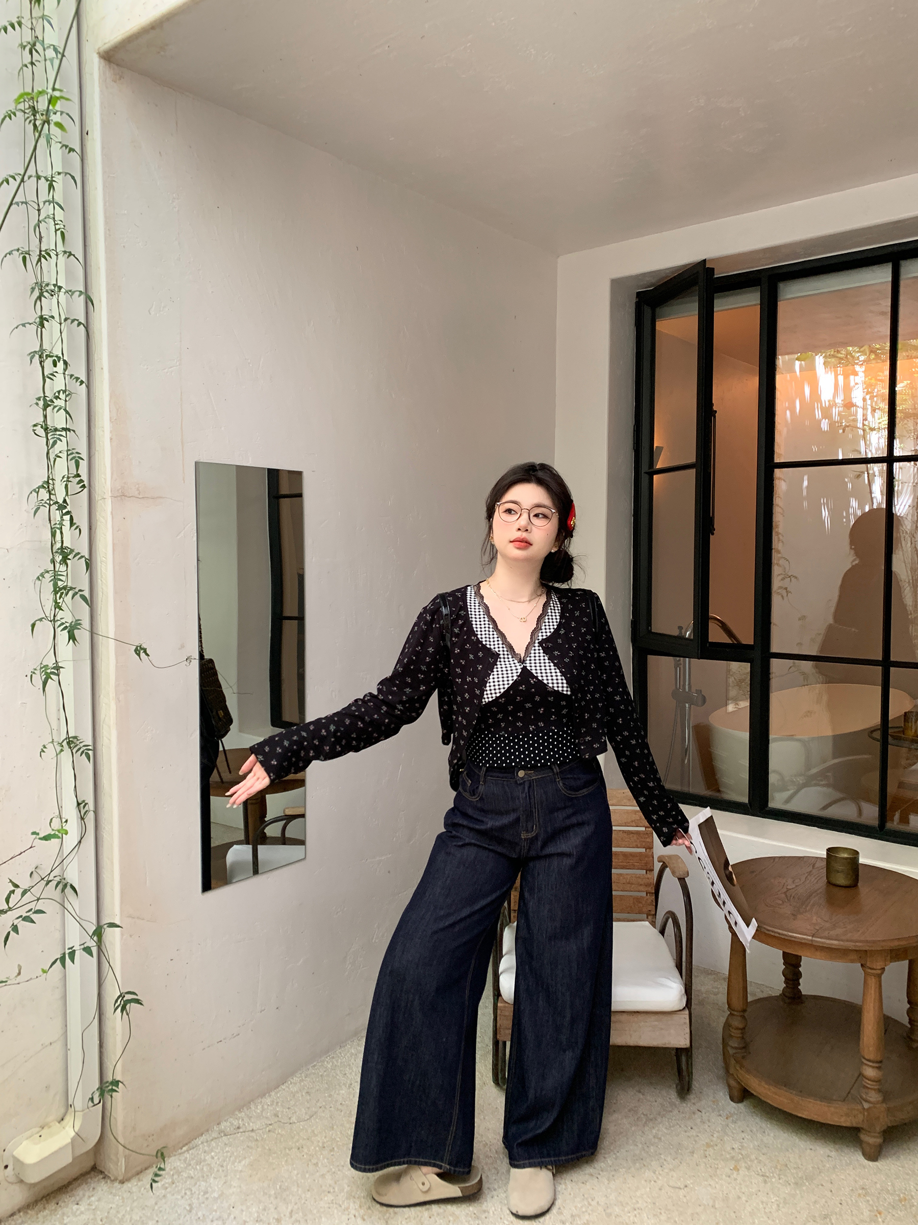 Plus Size Sweetheart Plaid Splicing Floral Cardigan and Vest Dress Set - Sweet and Spicy Style for 90s and Y2K Fashion Plus Size Sweetheart Plaid Splicing Floral Cardigan and Vest Dress Set - Sweet and Spicy Style for 90s and Y2K Fashion