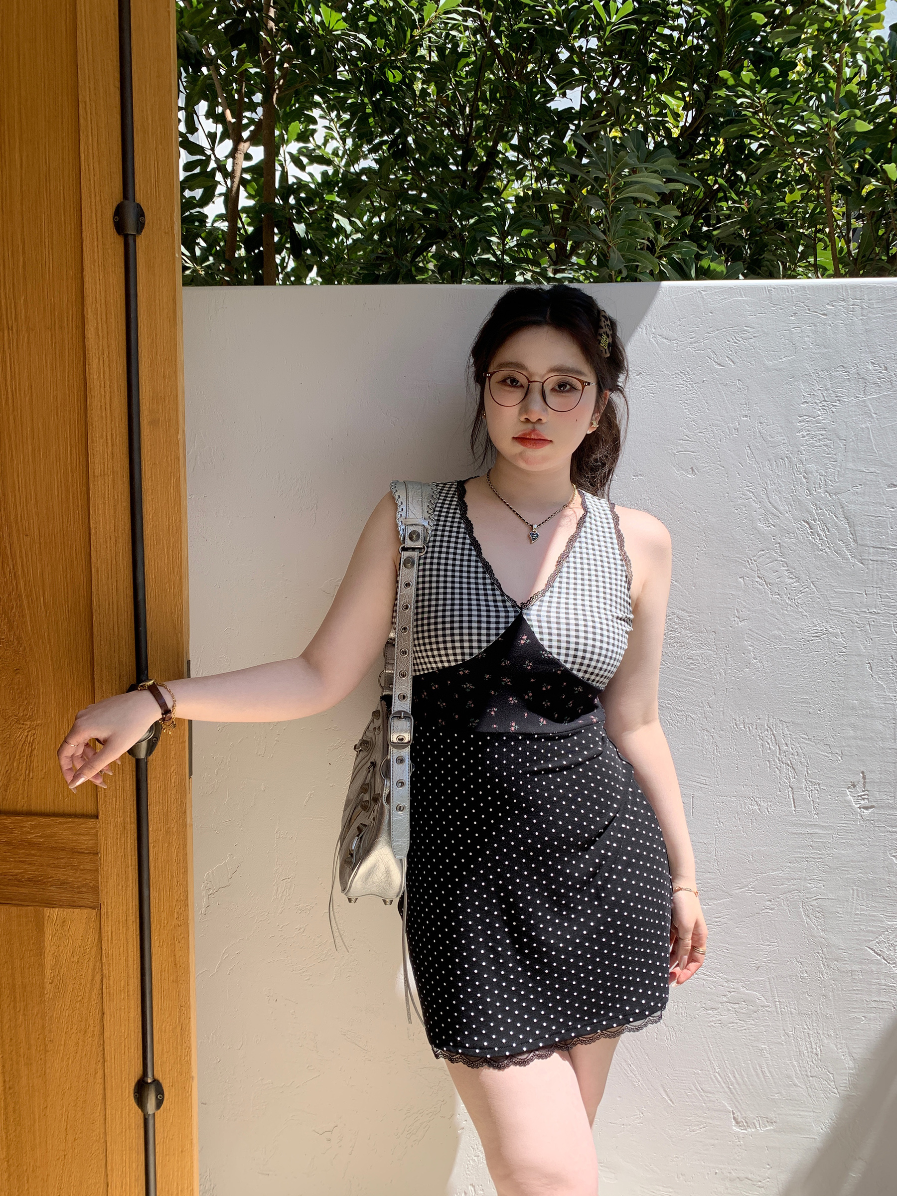 Plus Size Sweetheart Plaid Splicing Floral Cardigan and Vest Dress Set - Sweet and Spicy Style for 90s and Y2K Fashion Plus Size Sweetheart Plaid Splicing Floral Cardigan and Vest Dress Set - Sweet and Spicy Style for 90s and Y2K Fashion