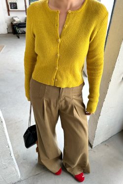 Plus Size Vintage American High Waist Wide Leg Jeans for Women, Autumn Winter Leaf Yellow Flared Workwear Pants